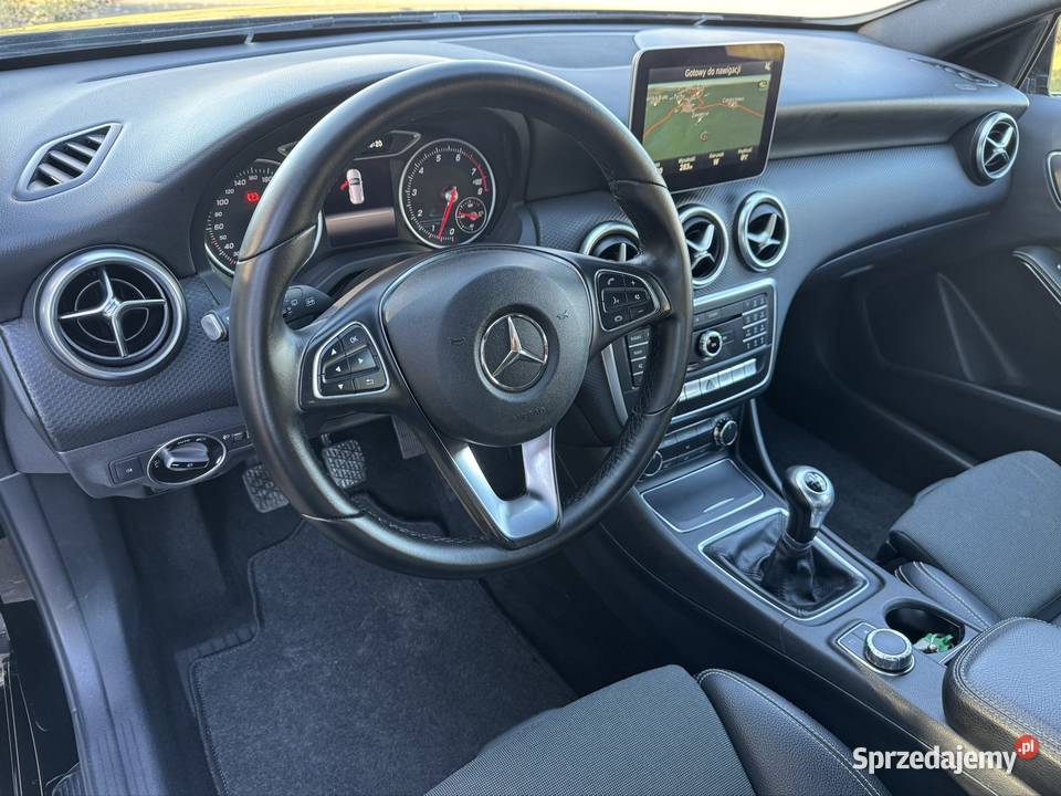 MERCEDESBENZ A180 16 Benzyna 2017r1 właściciel Kroczyce