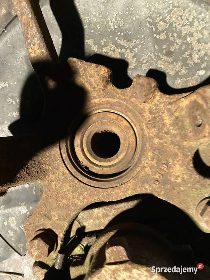 Zwrotnica prawa przednia Rover 25 20 TD