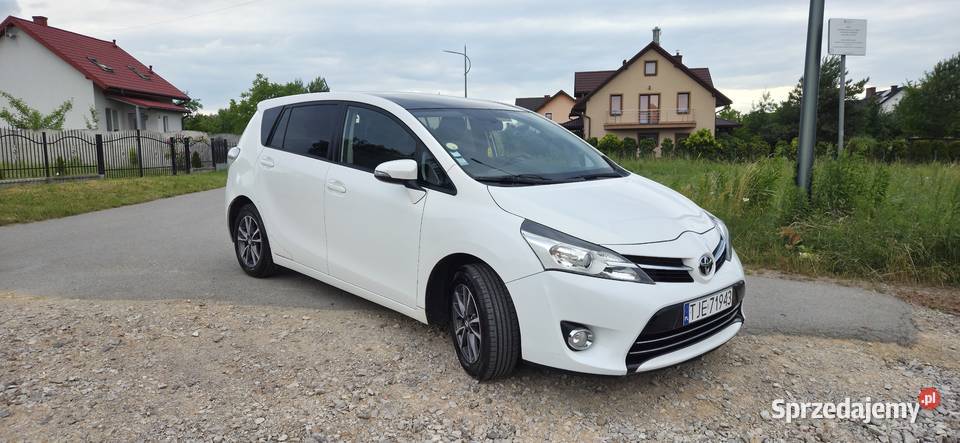 Toyota Verso 7os lift 4/5 Jędrzejów sprzedam
