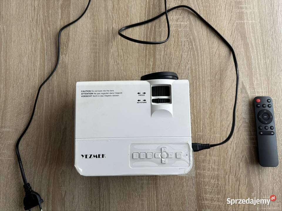 Projektor YEZMEK V7 Monitory i projektory Krypno Wielkie sprzedam