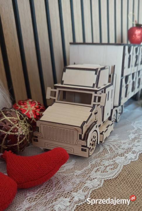 Kalendarz adwentowy CIĘŻAÓWKA Bełchatów sprzedam