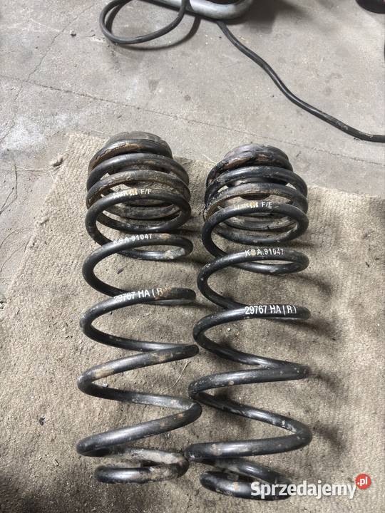 sprezyny obnizajace hr tylne audi a3 golf 4 seat Włoszczowa
