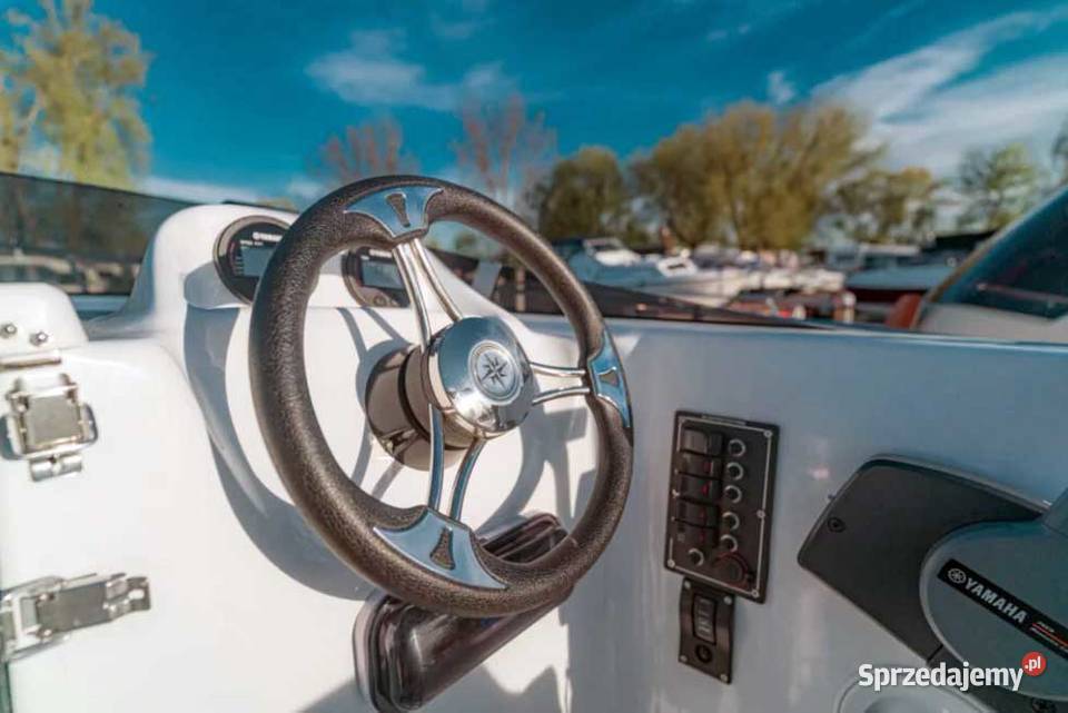 ŁÓDZ MOTOROWA Z KABINĄ 540 OPEN 6 OSOBOWA NOWA Wrocław sprzedam
