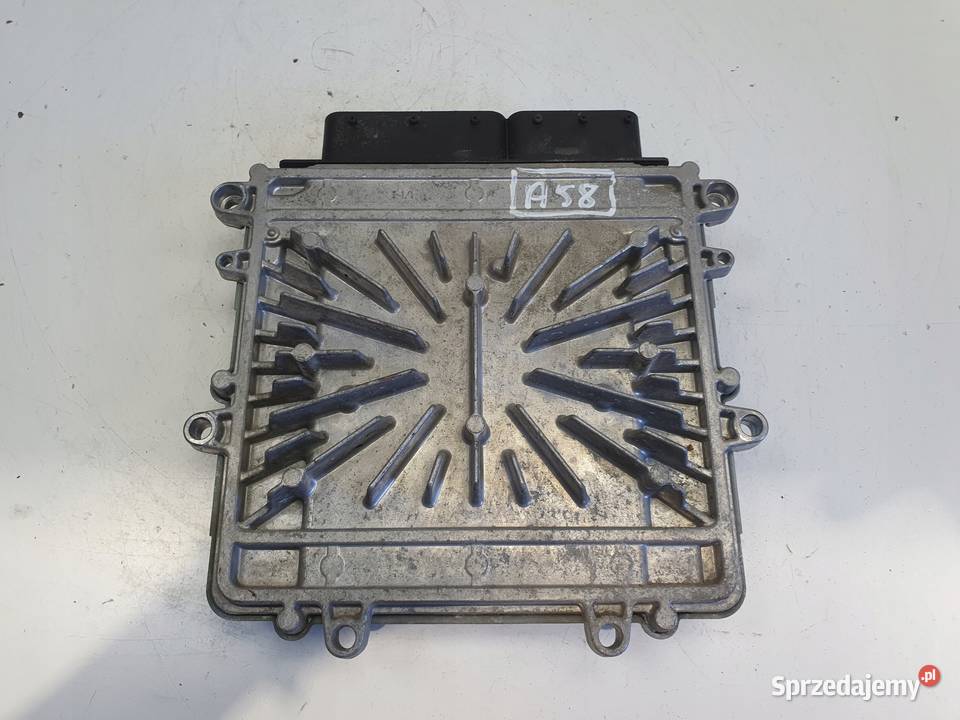 Volvo V40 II 20 D3 STEROWNIK SILNIKA komputer Chełm