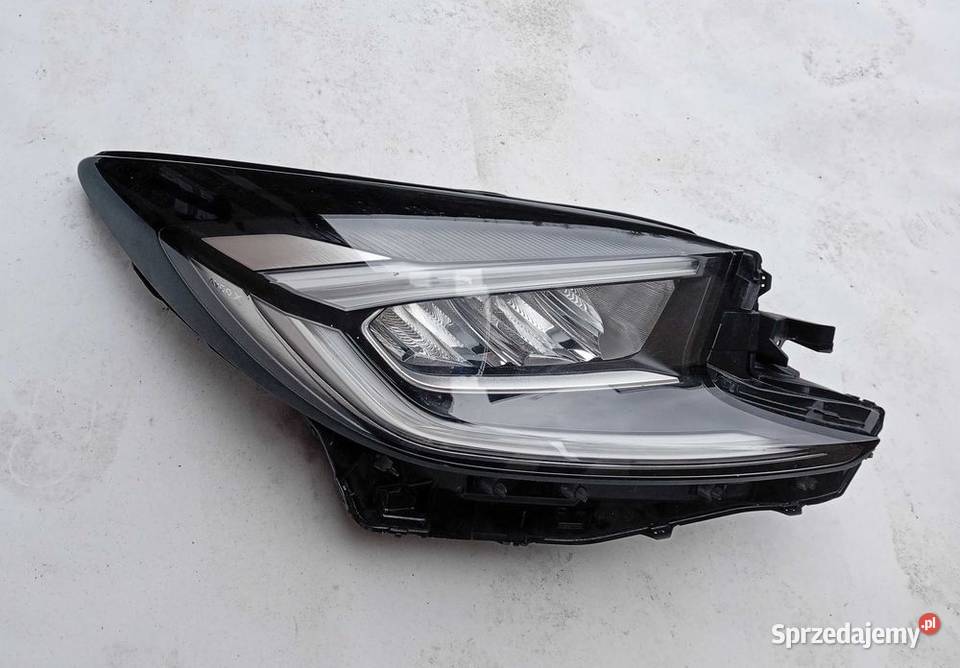 Toyota Aygo X Full Led reflektor lampa prawy prawe Przeźmierowo
