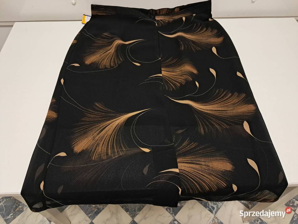 Spódnica czarna w beżowe wzory 44 do sprzedania czarny małopolskie Kraków