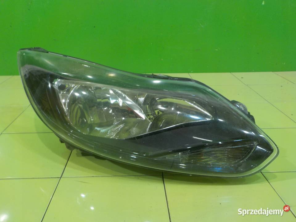 FORD FOCUS MK3 10 B 12r HB 5D lampa prawa przod Suków
