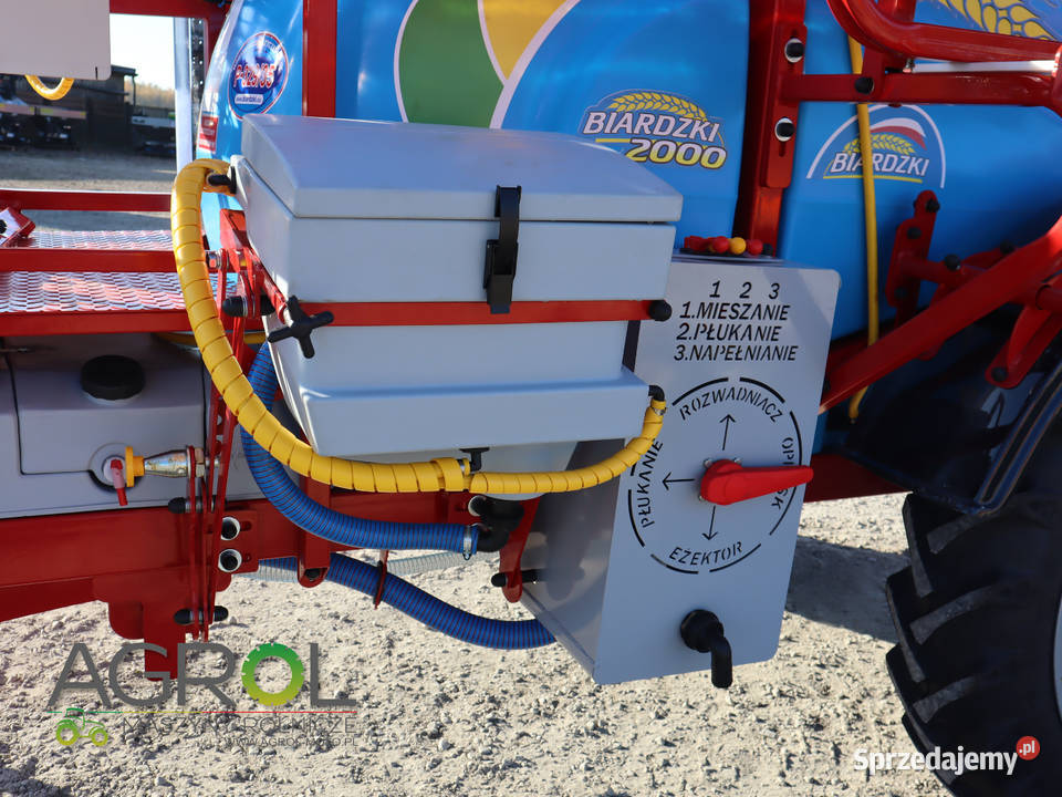 Opryskiwacz Ciągany 2000 l HYDROPAK 15m Biardzki mazowieckie Mława