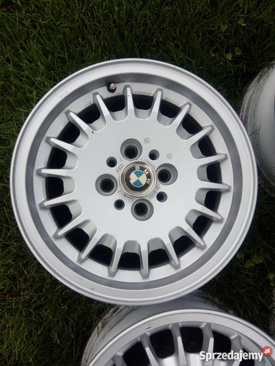 BMW E30 4x100 14 ET35 idealny stan 100 sprawne Tarnowskie Góry sprzedam