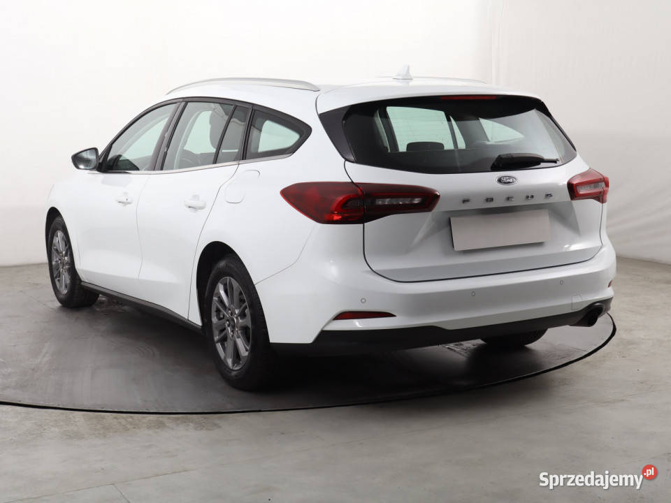 Ford Focus 10 EcoBoost sprzedam