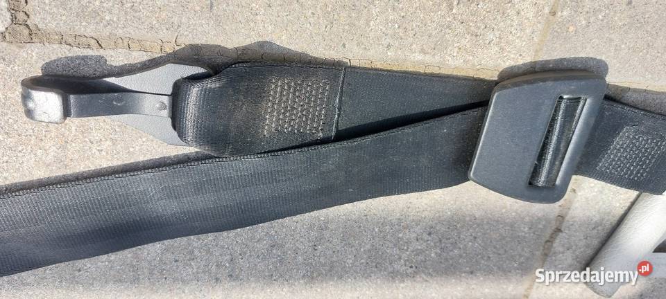 Siatka grodziowa bagażnika Megane III kombi osobowe Słupno