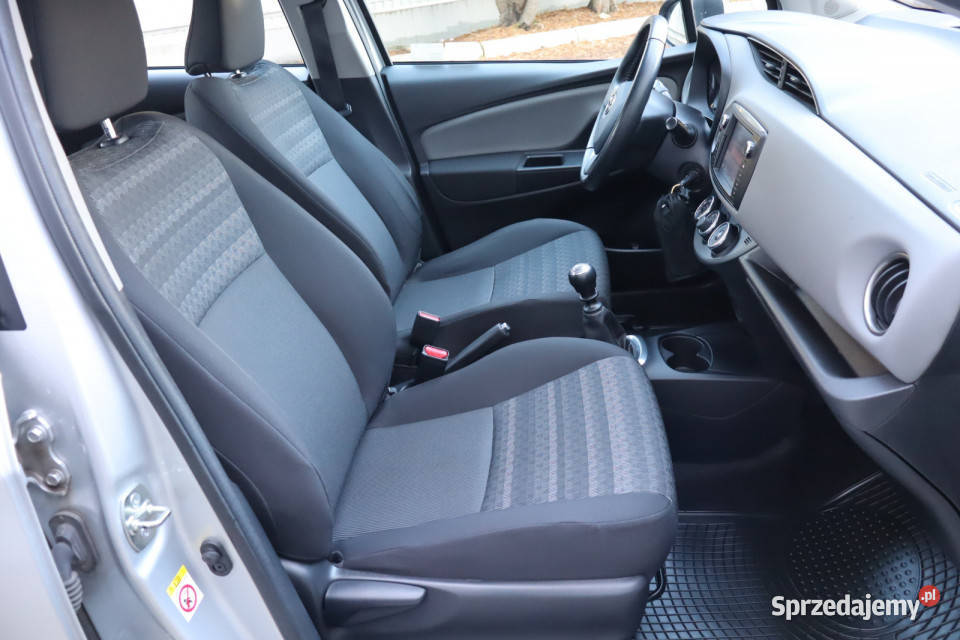 Toyota Yaris 133 Dual VVTi śląskie Zabrze
