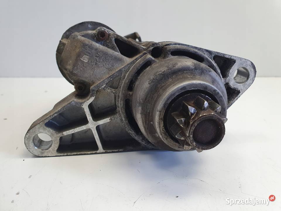 ROZRUSZNIK Audi A3 II 8P 16 FSI ROZRUSZNIK valeo Układ elektryczny silnika Rudka