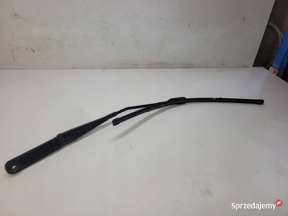 RAMIĘ WYCIERACZKI LEWE AUDI A1 8X 8X1955407 osobowe Przystajń