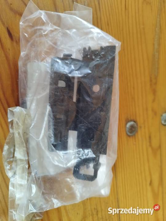 8W9807889B Prowadnica ślizg zderzaka AUDI A4 B9 lubelskie