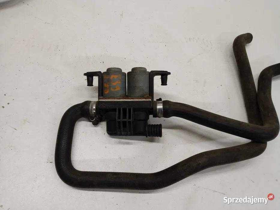 BMW E39 E38 E53 elektrozawór wody 8374995 Bydgoszcz