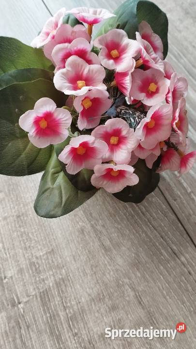 wazonik z kwiatami sztucznymi Poznań