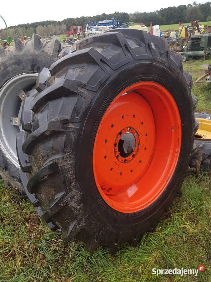 Opona Pirelli 184 r38 radialna Koło felga fendt nieuszkodzony