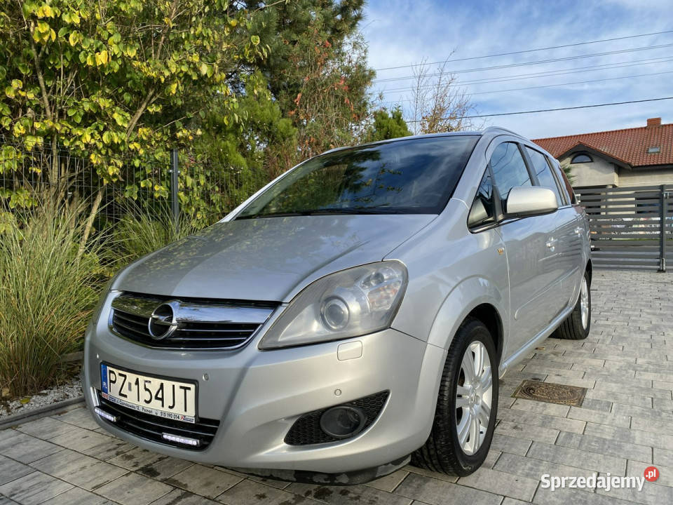 Opel Zafira 18 Bezwypadkowa Zadbana i serwisowany w ASO Poznań