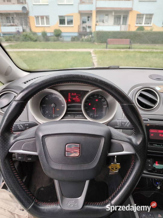 Seat Ibiza 16 TDI 105 2010 r Niski przebieg sprzedam