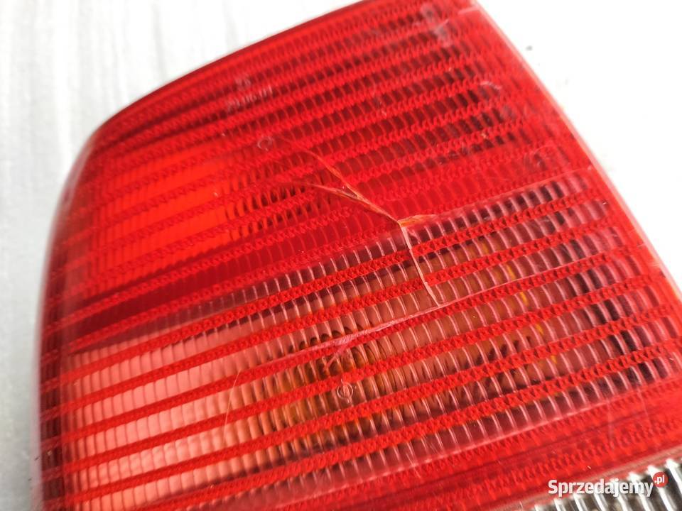 Volkswagen Bora LAMPA TYŁ TYLNA LEWA lubelskie Kamień-Kolonia