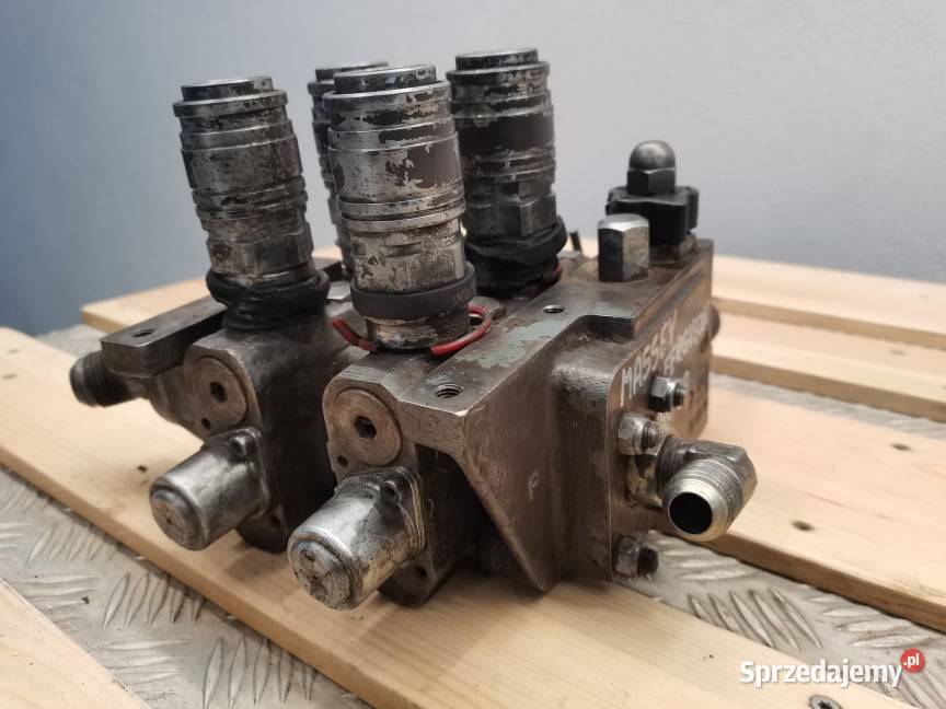 Rozdzielacz hydrauliczny Massey Ferguson 3080 Pozostałe