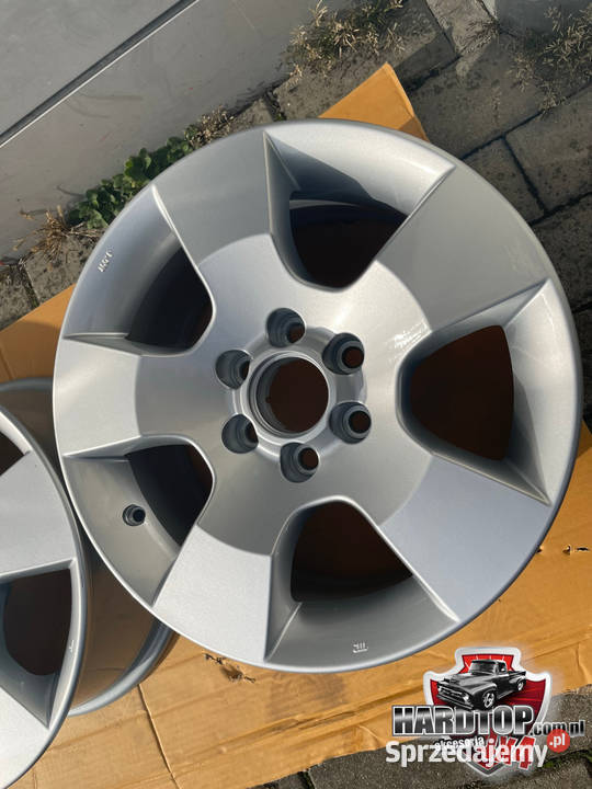 Felgi Komplet Nissan Navara 16 6x114x66 warmińsko-mazurskie Pasłęk