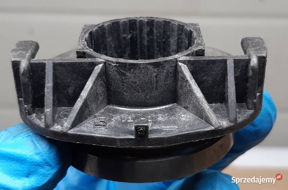 ŁOŻYSKO OPOROWE WYCISKOWE DACIA RENAULT 804102 Układ napędowy Mielęcin