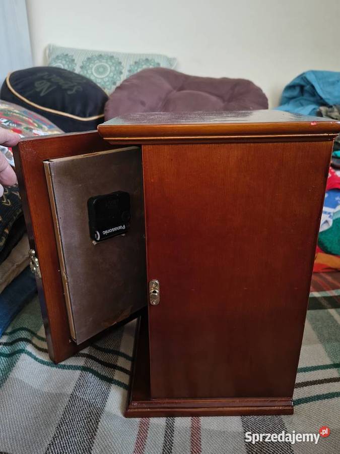 Skrzynka z zegarem mazowieckie Mława