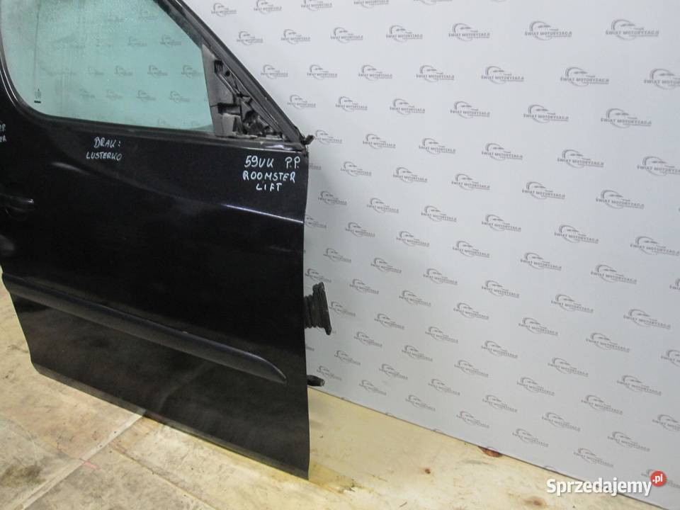 SKODA ROOMSTER LIFT 11r drzwi prawe przód sprzedam