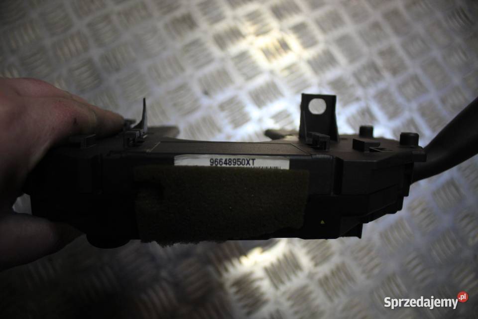 PRZEŁĄCZNIK ZESPOLONY CITROEN C5 III X7