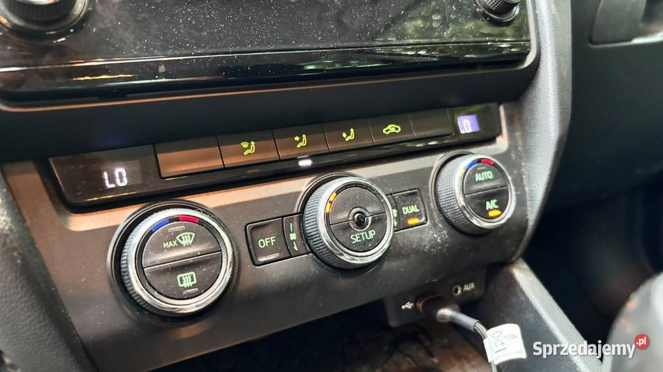 Skoda octavia kombi SCOUT 4X4 asystent parkowania Jelenia Góra