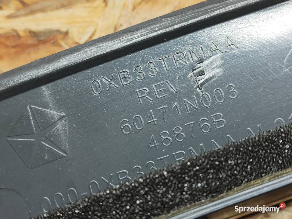 Listwa Konsoli Kratka Nawiewu Chrysler 300c 57 osobowe wielkopolskie Pleszew