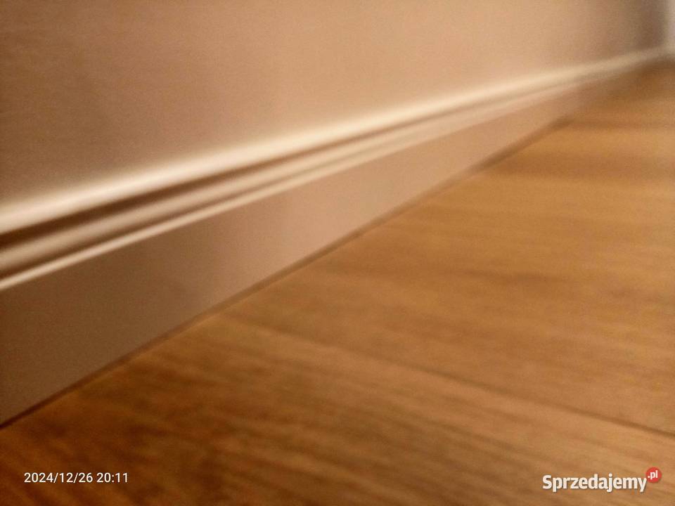 Listwy przypodłogowe ryflowane lite drewno 80mm Listwy i profile śląskie Rudzica