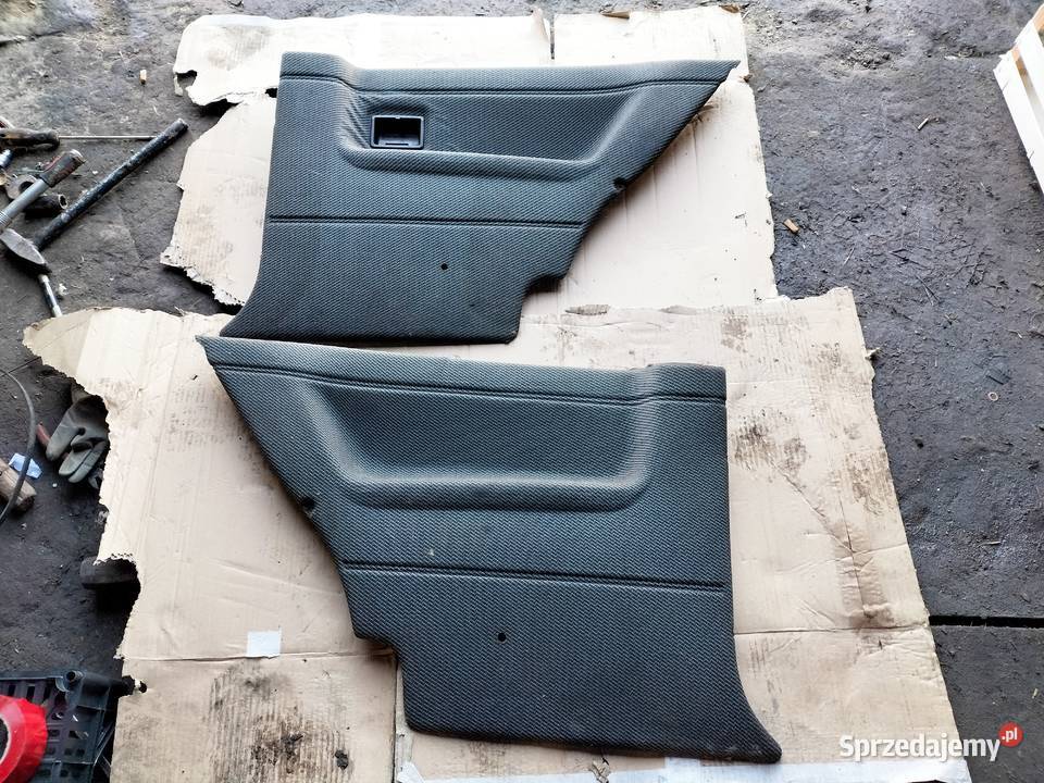 GOLF 2 3D BOCZKI TYŁ TYLNE Kamień-Kolonia sprzedam