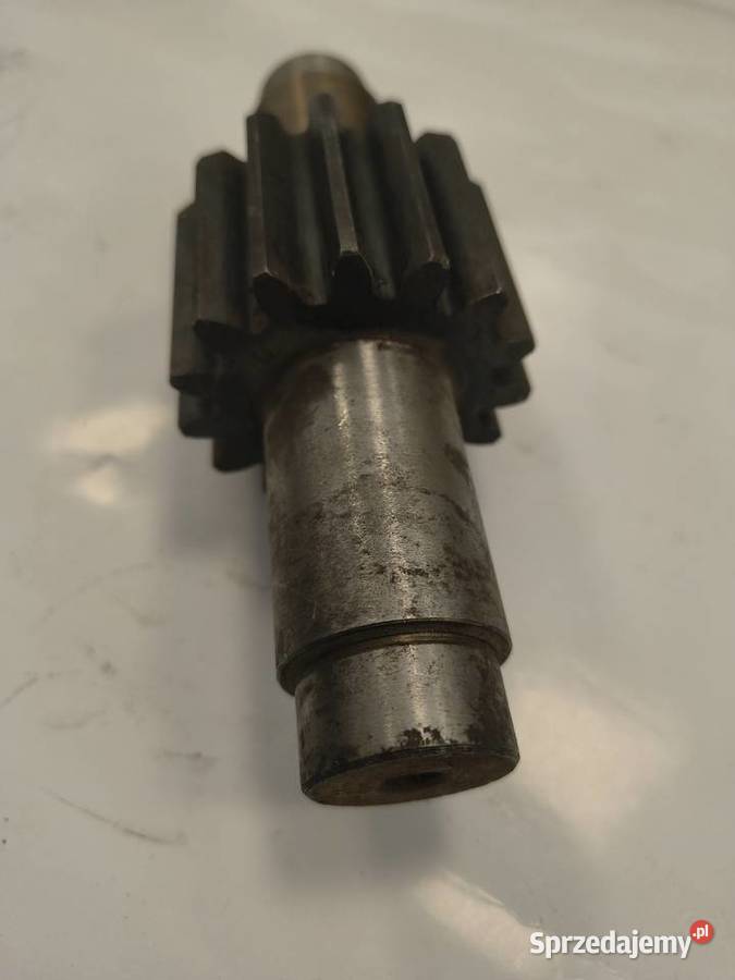 Wałek Z Kołem Z15 Rozrzutnik Obornika nieuszkodzony Szczecin