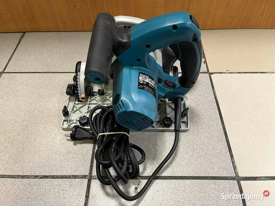 Pilarka zagłębiarka Makita SP6000J 1300W 165mm w Pilarko-zagłębiarki warmińsko-mazurskie Elbląg