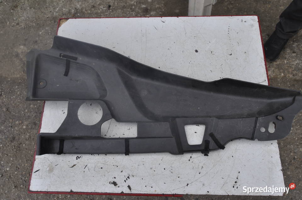 Porsche Cayene 7P5 Lewa górna Osłona Silnika
