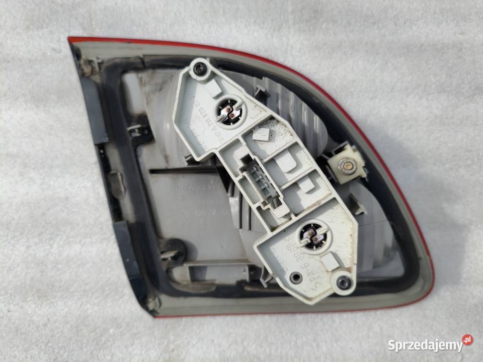 Lampa Prawy Tył Tylna Prawa Mercedes E Klasa mazowieckie Wyszków