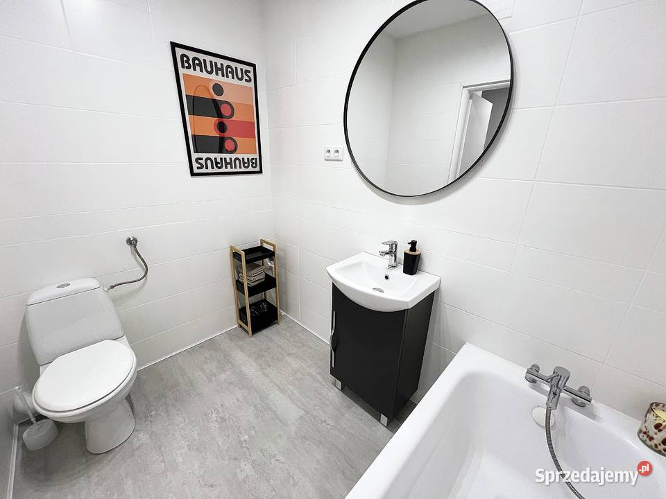 LUX 2 pokoje METRO BEZPOŚREDNIO Warszawa sprzedam