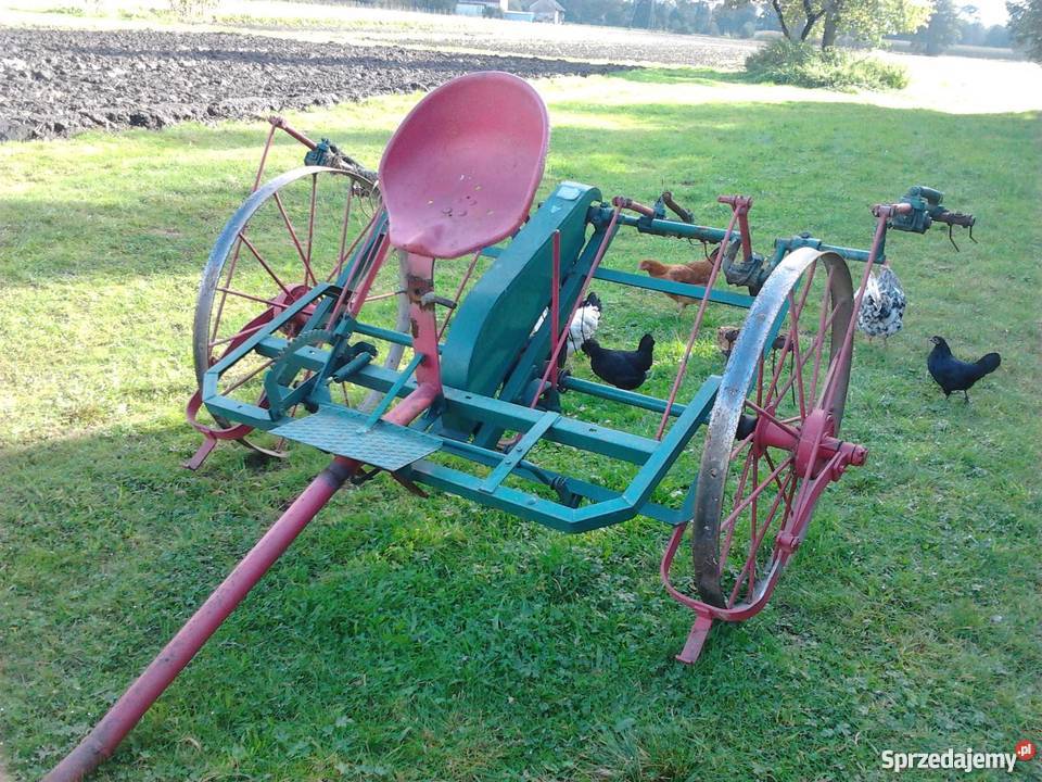 Przewracarka konna Maszyny zielonkowe sprzedam