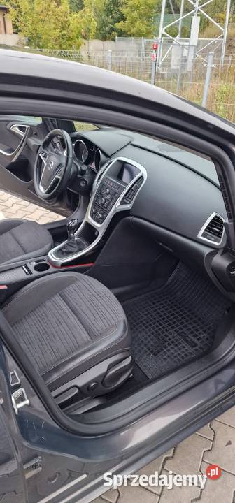 Opel Astra IV 17 CDTI Cosmo STAN ogranicznik prędkości