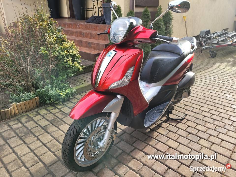 PIAGGIO BEVERLY 300ie 13r italmotopila sprowadzony Piła sprzedam