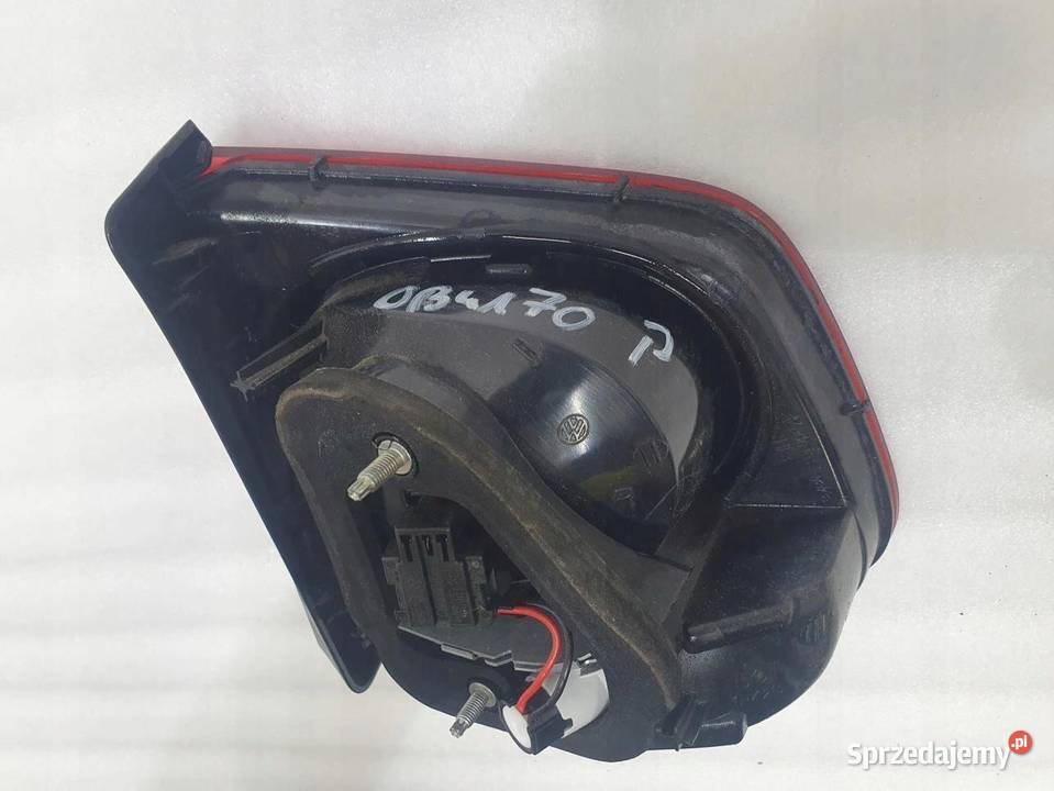 LAMPA PRAWY TYŁ KLAPY VW SCIROCCO 5N0945094C osobowe