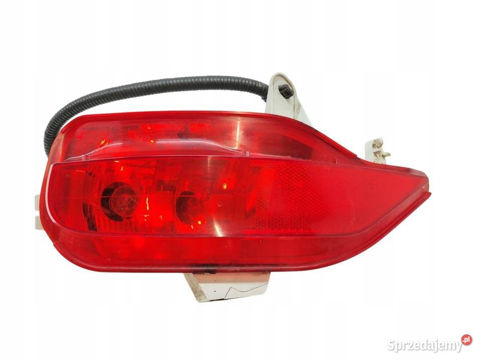 LAMPA TYŁ W ZDERZAK PRAWA SEDAN T27 Toyota