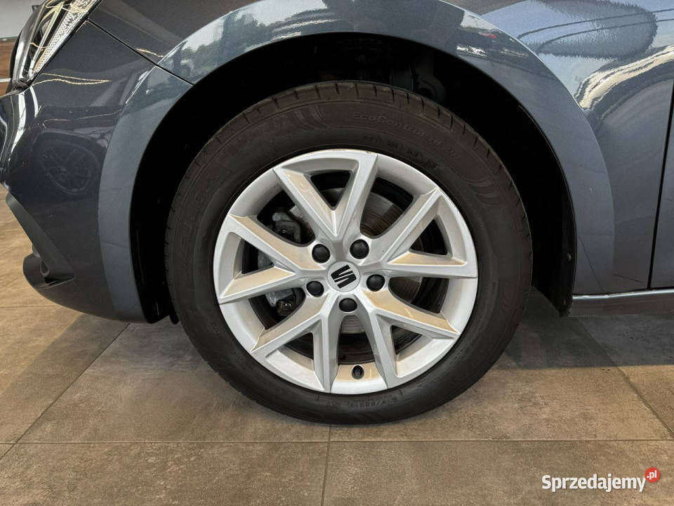 Seat Leon ST Style 15TSI 130 M6 2021 r salon I Myślenice