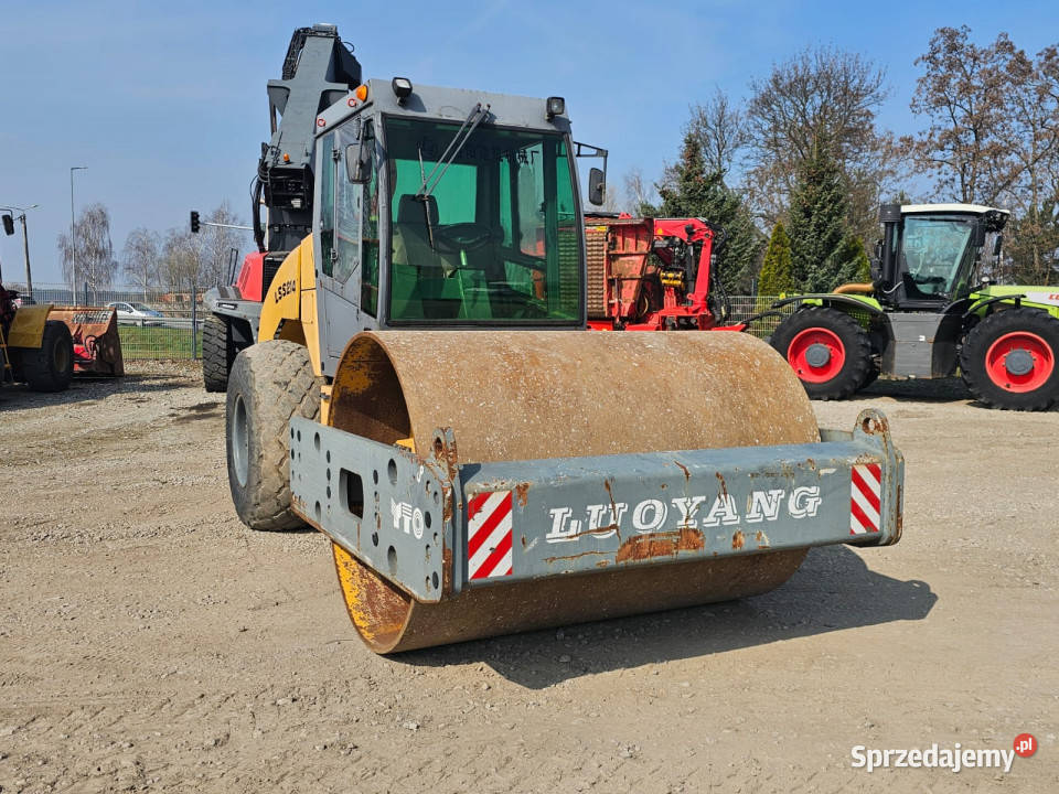 Walec Luo Yang LSS214 YTO Lutong 14 ton pełny VAT Żabikowo