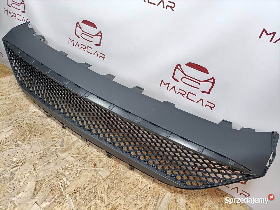 MERCEDES VITO W447 AMG ATRAPA KRATKA ZDERZAKA Pleszew