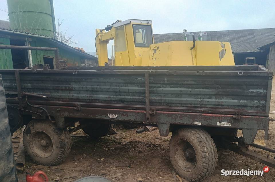 Rozrzutnik obornika Czarna Białostocka 2 sztuki nieuszkodzony Łempice