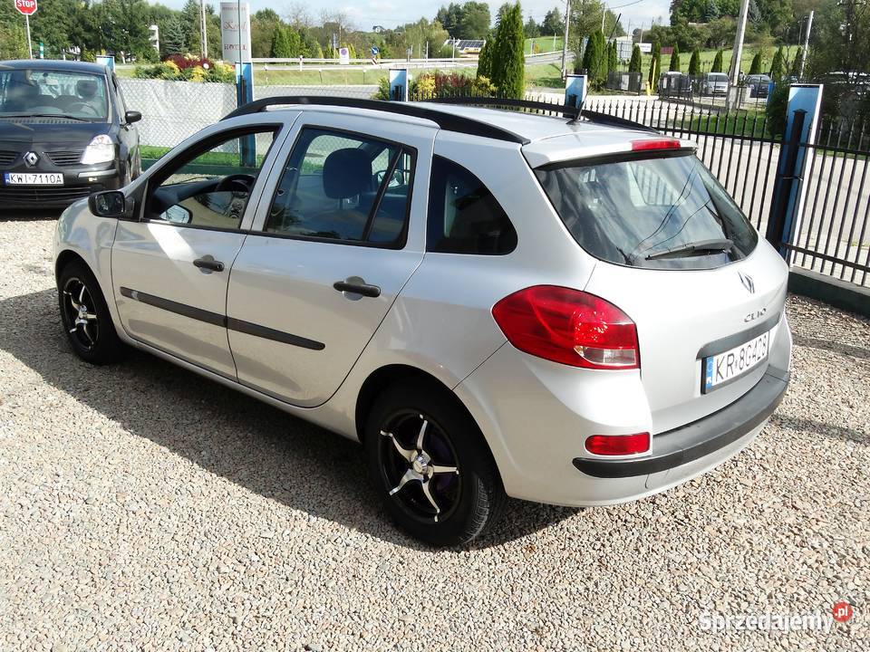 Renault Clio III Grandtour 15diesel wynajem Przebieczany